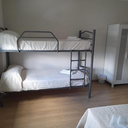 Отель Sleeping Portomarin 2 Экстерьер фото